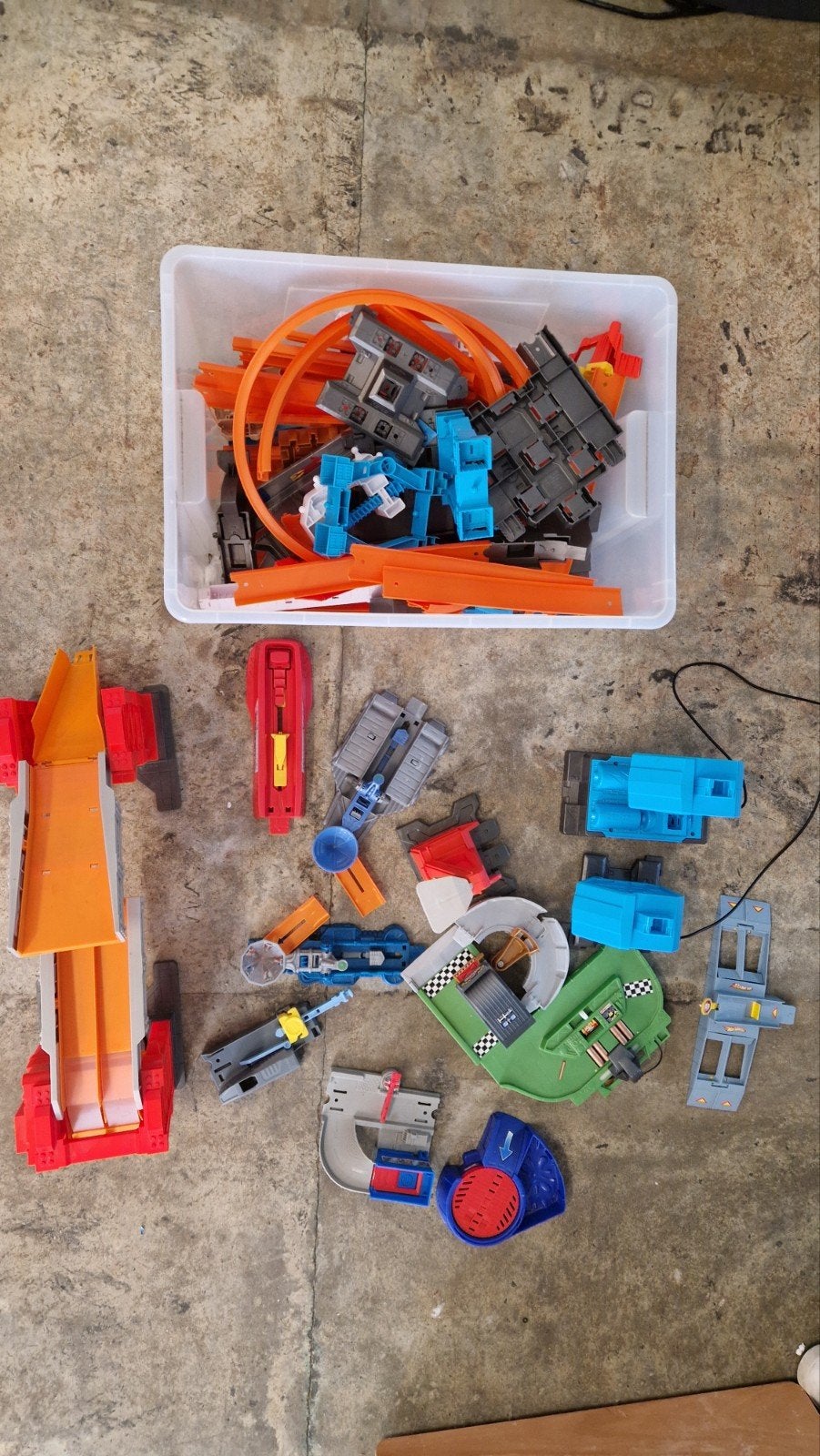 Hotwheels banen met veel extra's Brug, versnellers, loopings, Ophalen, Hot Wheels, Elektrisch, Met looping