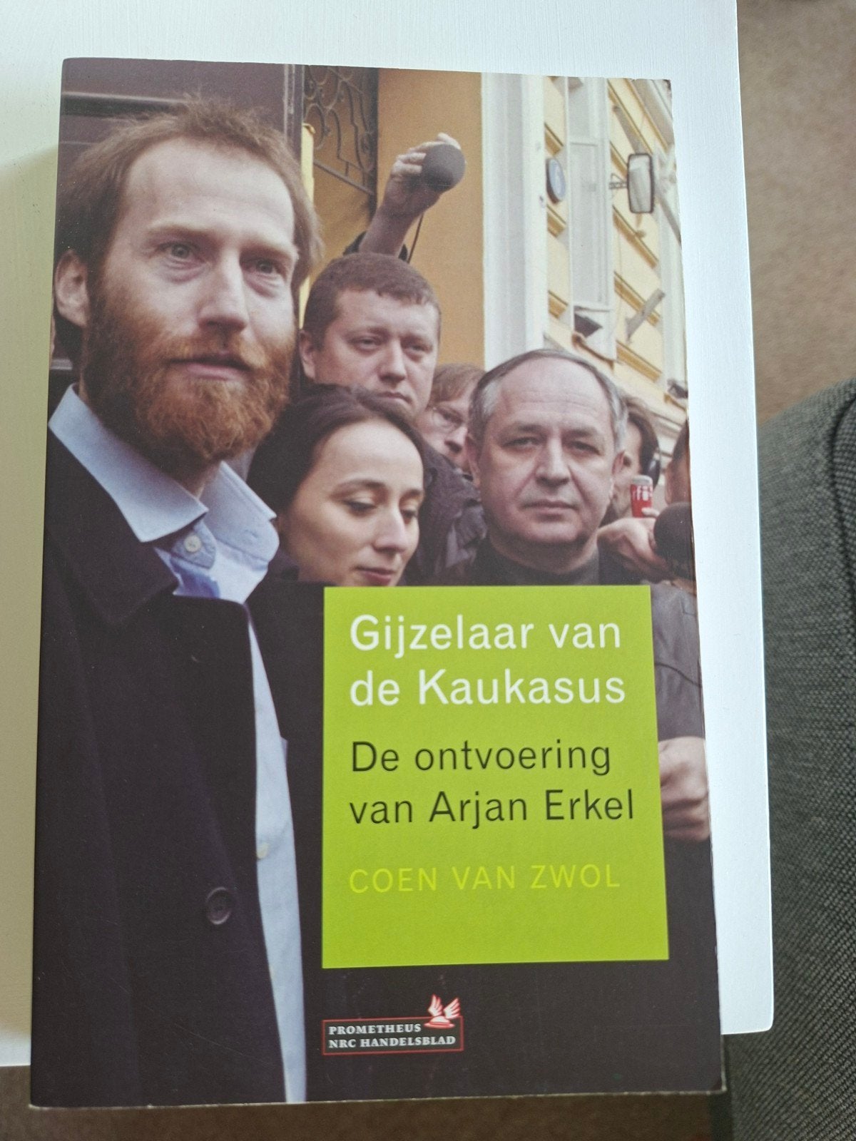 Gijzelaar van de kaukasus " Coen van Zwol", Boeken, Ophalen of Verzenden, Gelezen, Coen van Zwol