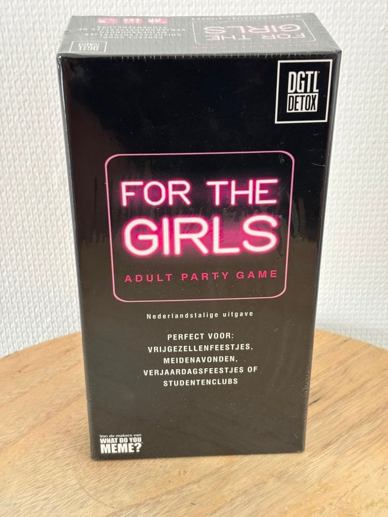 For the girls. Nederlands kaartspel voor volwassenen. Nieuw, Hobby en Vrije tijd, Gezelschapsspellen | Kaartspellen, Vijf spelers of meer