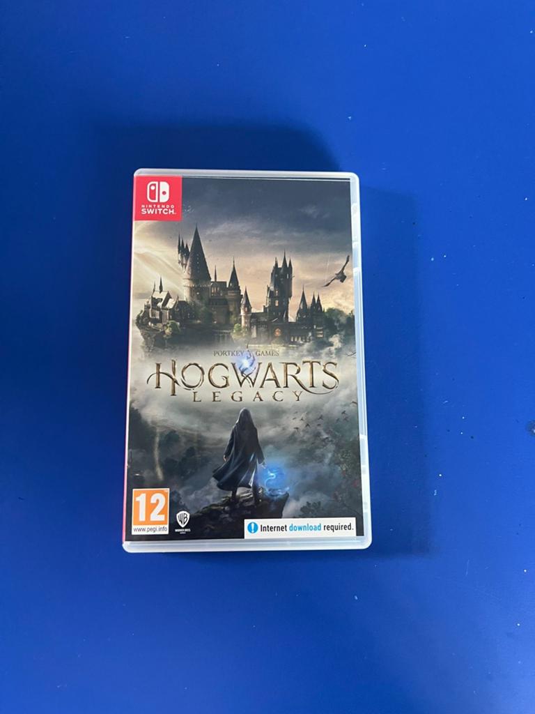 Hogwarts Legacy nintendo switch spel, Spelcomputers en Games, Games | Nintendo Switch, 1 speler, Zo goed als nieuw, Vanaf 12 jaar