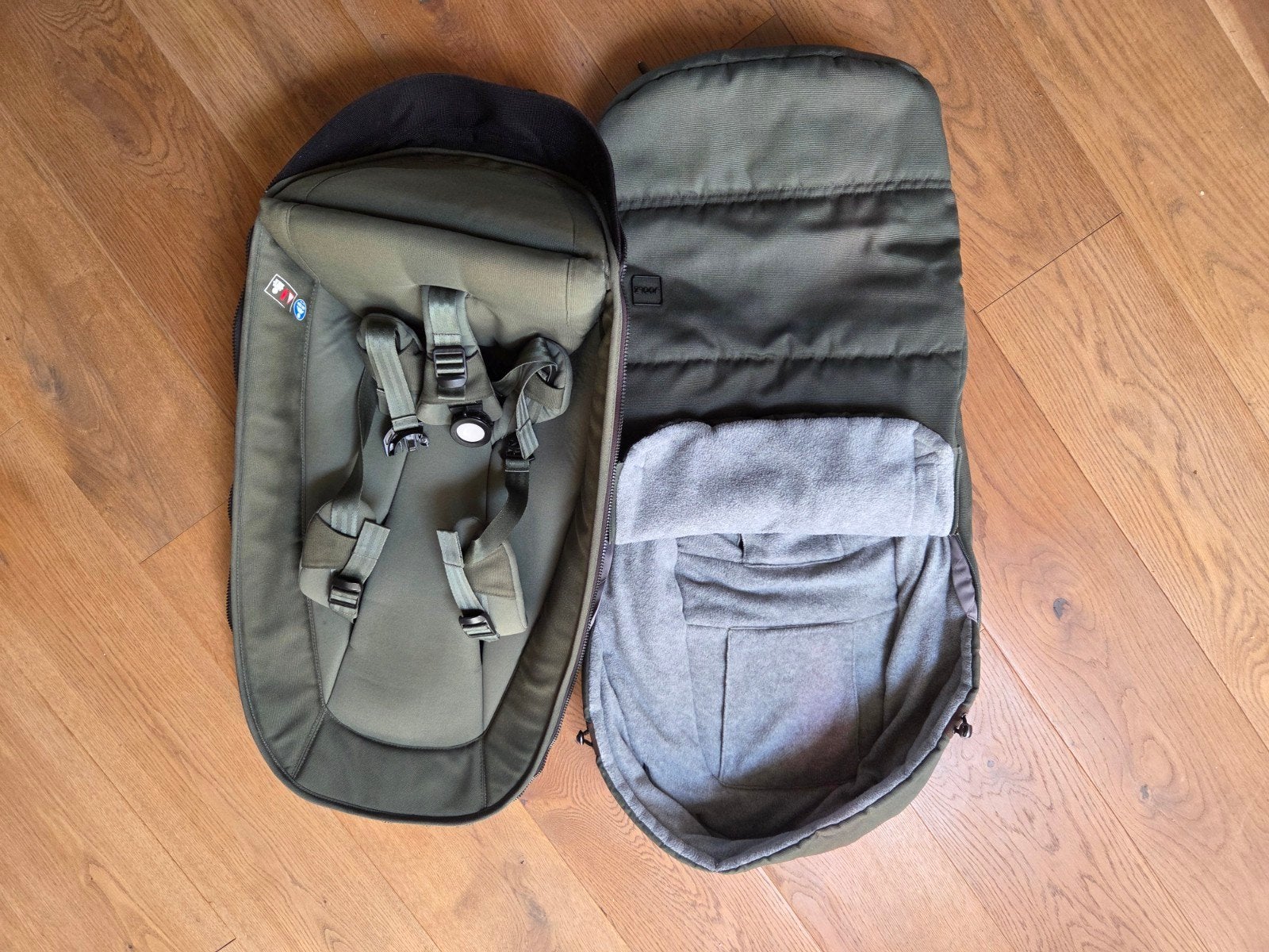 Foto 7 van Joolz Geo 2 Marvellous Green complete set met accessoires