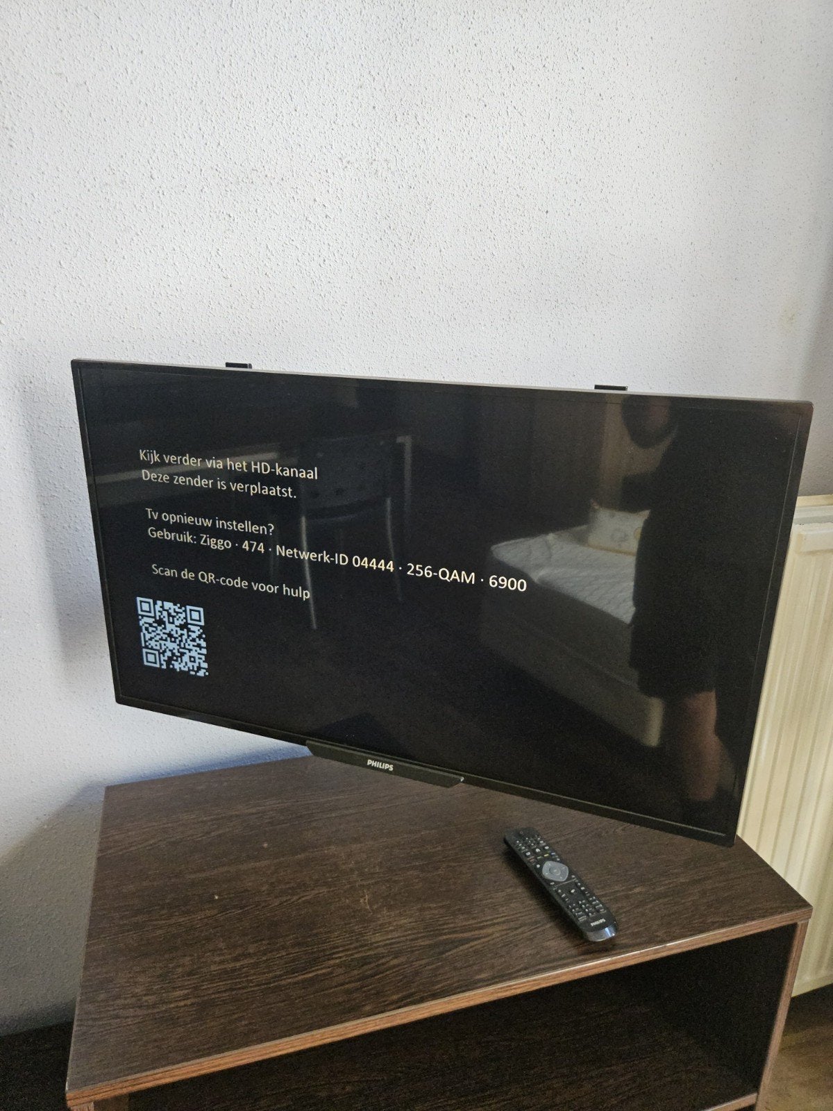 Partij Philips tv's met beugel 26 stuks, Ophalen