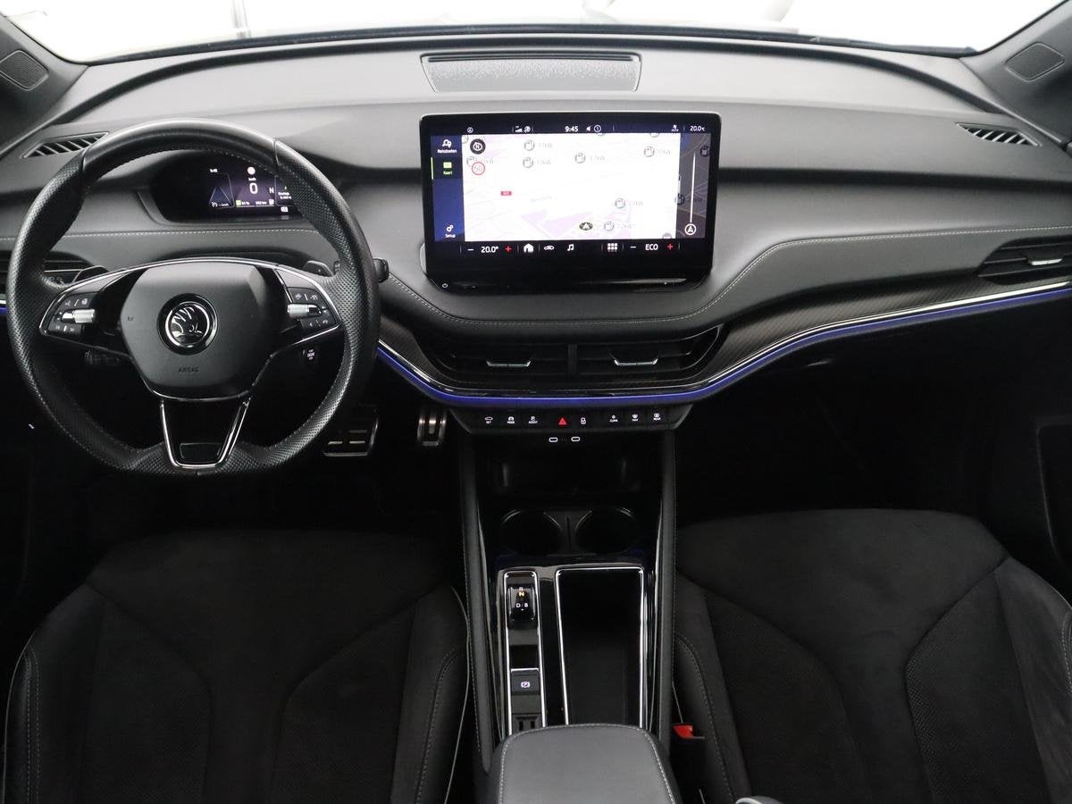 Skoda Enyaq iV 80 Sportline | SOH 94,1% | Camera | Navigatie, Achterwielaandrijving, Gebruikt, Zwart, 80 kWh