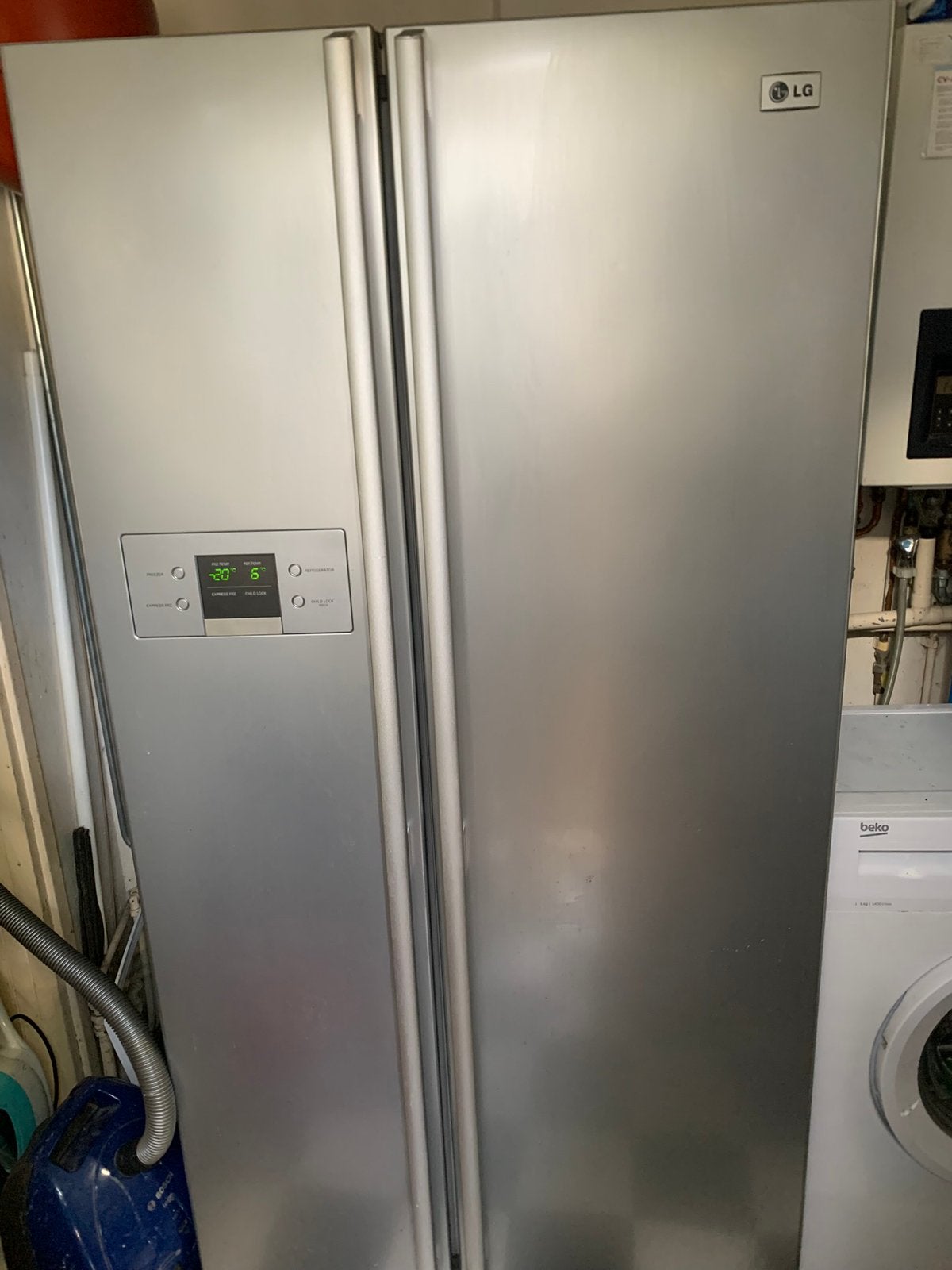 Amerikaanse koelvroescombinatie LG, Ophalen, 200 liter of meer, 60 cm of meer, Met aparte vriezer