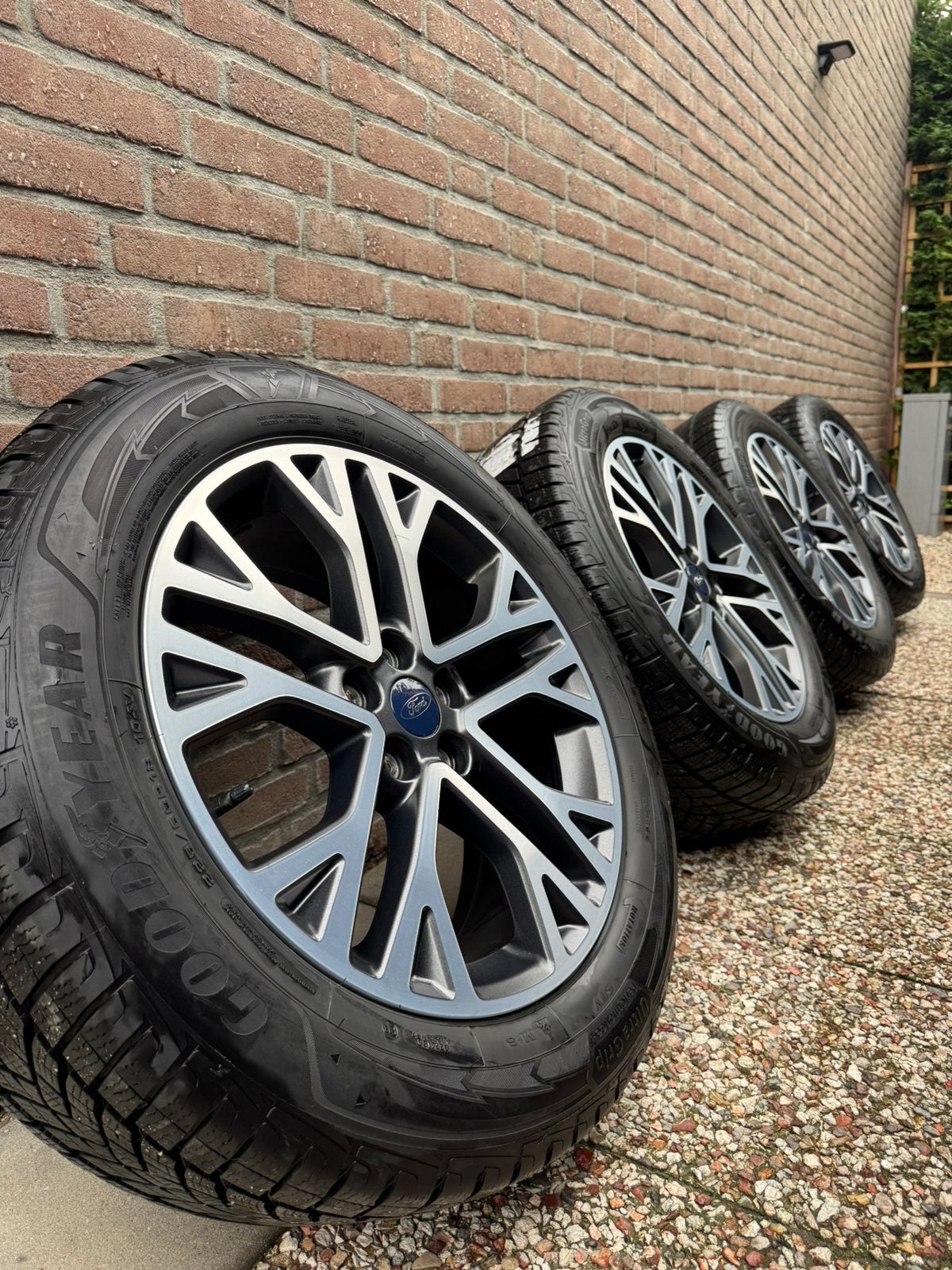 5x108 18 inch originele Ford Kuga velgen met Winterbanden, Ophalen, 18 inch, Gebruikt, Banden en Velgen