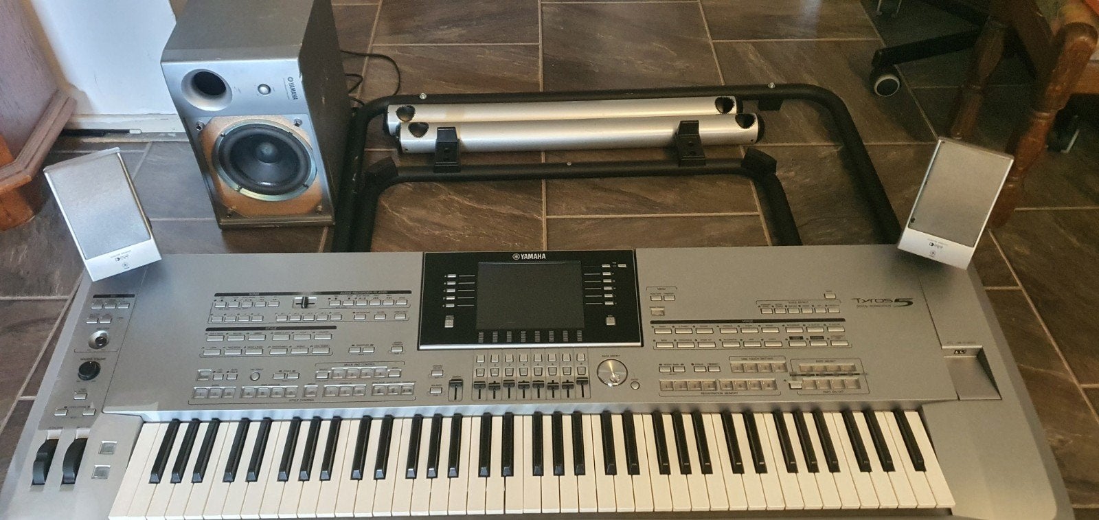 te koop tyros 5 speakers, Muziek en Instrumenten, Ophalen of Verzenden, Gebruikt, 61 toetsen, Yamaha