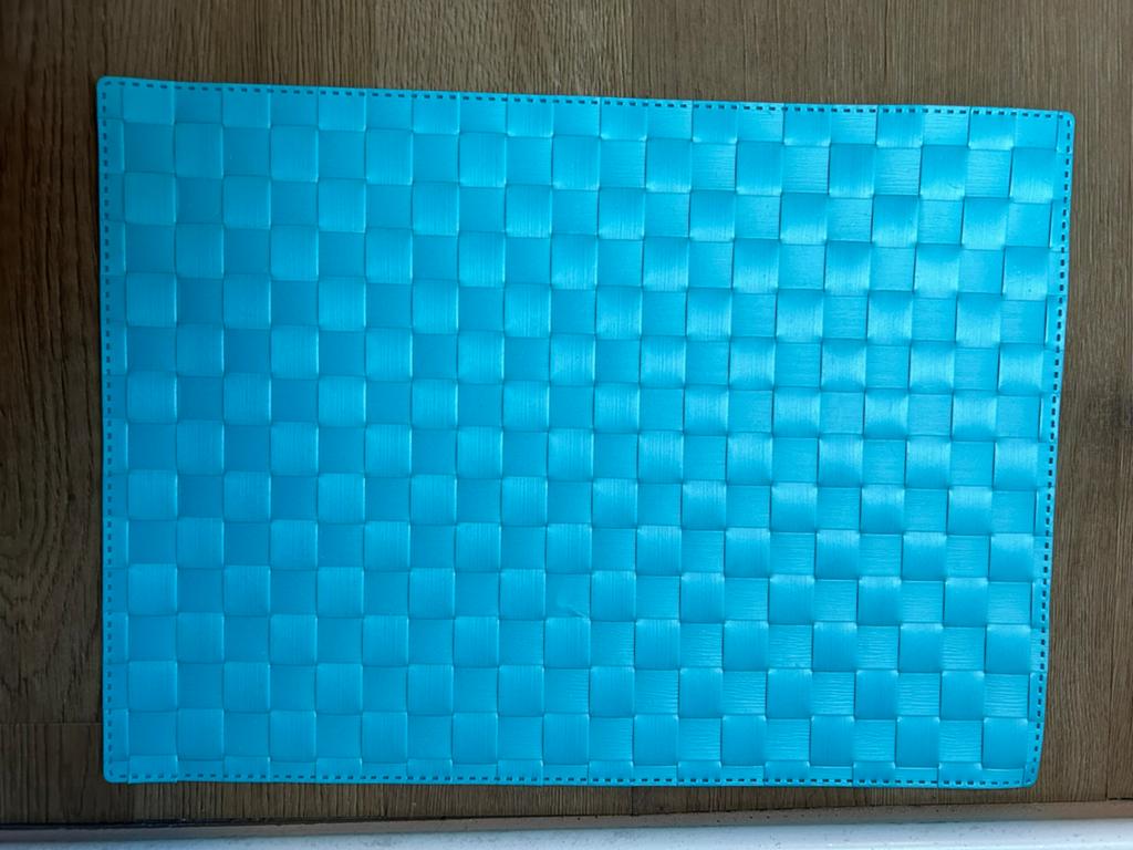 Ikea licht blauwe geweven kunststof placemat of buromatje, Ophalen of Verzenden