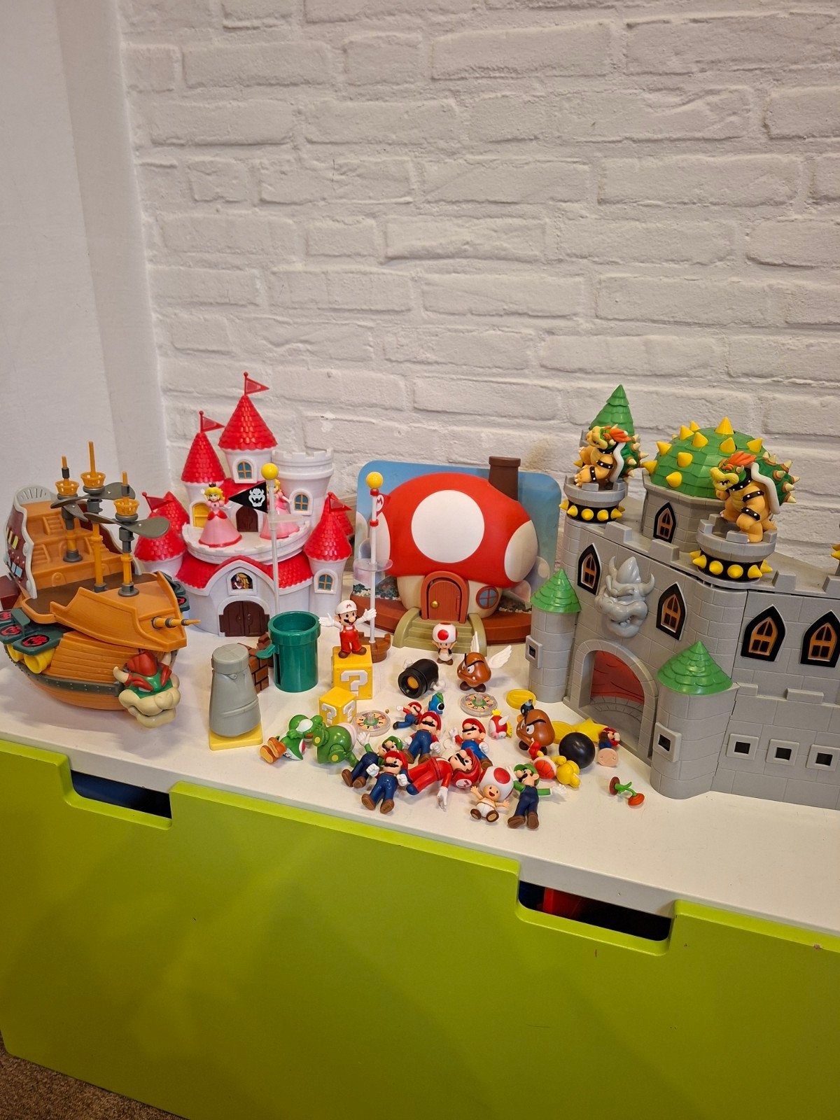 Grote Super Mario Speelgoed Set met Veel Poppetjes en Banen, Ophalen of Verzenden, Gebruikt, Jongen of Meisje