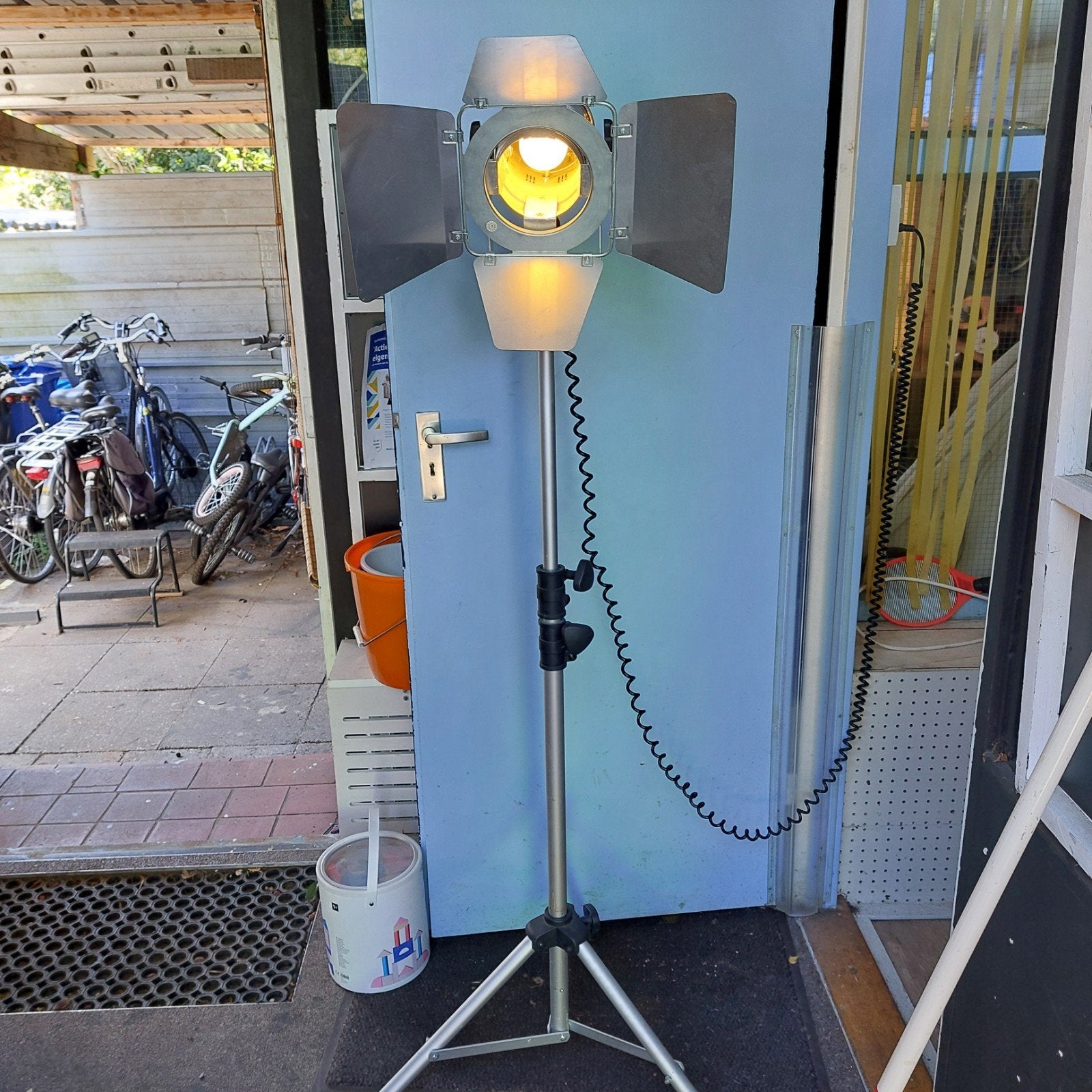 2 Lampen op Statief besselink, Ophalen, Gebruikt, Overige fittingen, Studio, Industrieel