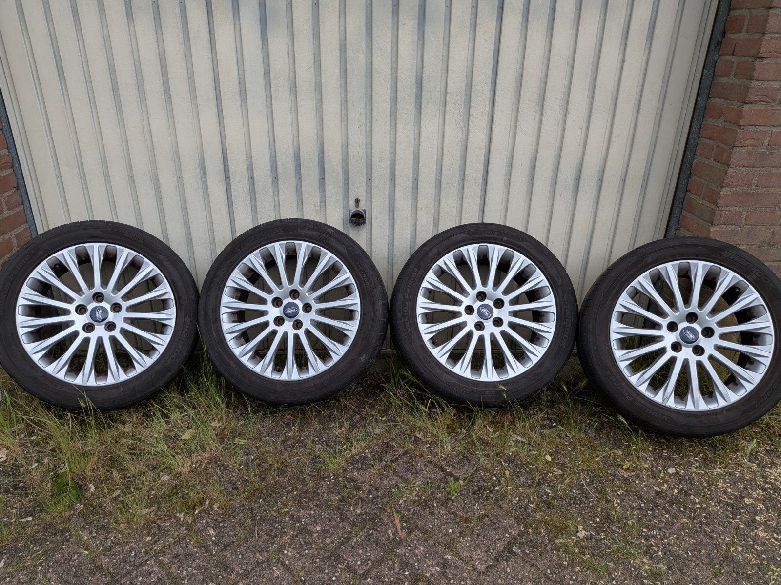 Ford  Focus 17 inch velgen met Hankook zomerbanden 215/50R17, Auto-onderdelen, Banden en Velgen, Ophalen, Banden en Velgen, 17 inch