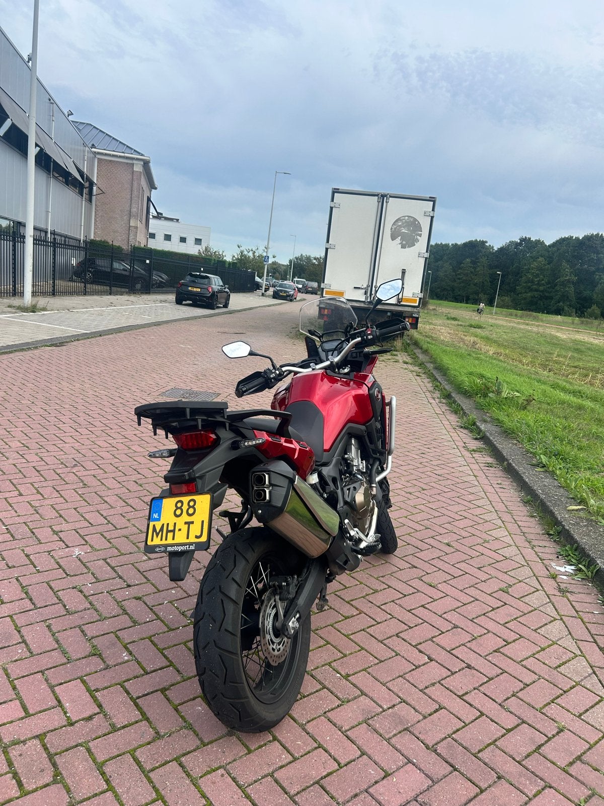 Foto 8 van Honda CRF1000L Africa Twin 2017 - Compleet & onderhouden