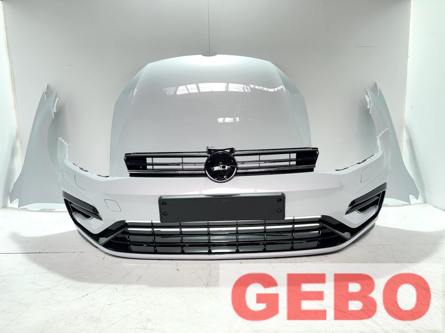 Volkswagen Golf 7.5 2017/2020 facelift R/R-line Voorkop bump, Auto-onderdelen, -, Volkswagen, -, Nieuw