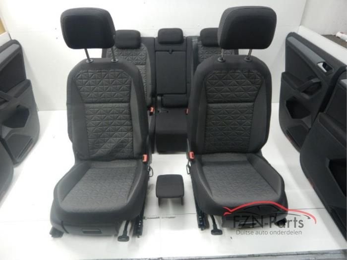 VW Tiguan 5NA Facelift interieur Stof, Auto-onderdelen, Interieur en Bekleding, Ophalen of Verzenden, Gebruikt