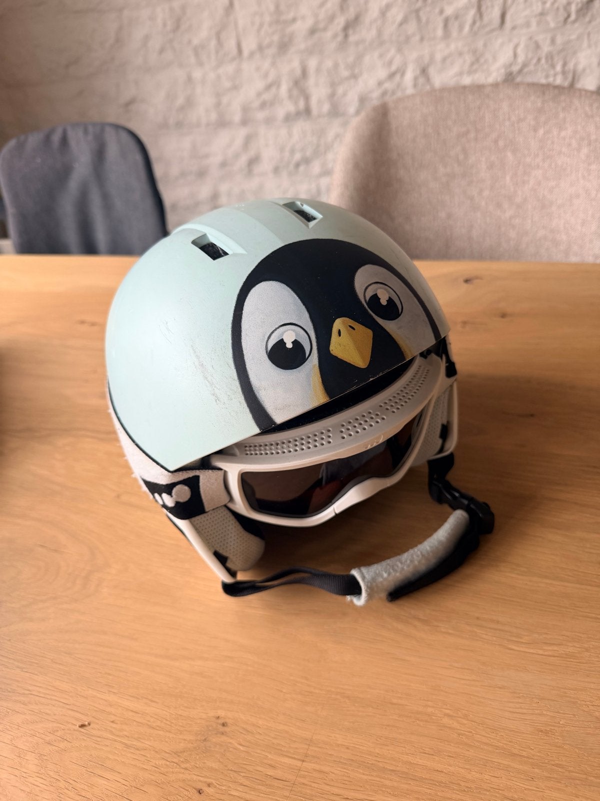 Pinguïn kinder skihelm Wedze Piste 500 (S) met skibril, Overige merken, Gebruikt, Overige typen, Ophalen of Verzenden