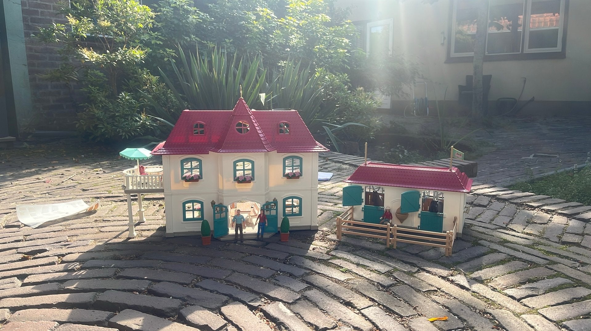 Schleich 42416 - landhuis met stal, Ophalen, Zo goed als nieuw, Jongen of Meisje