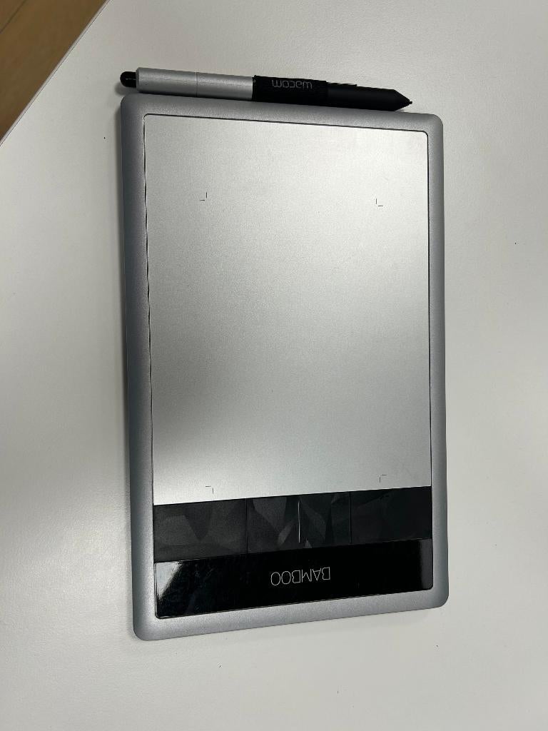 Wacom Bamboo Capture Digital Tablet CTH-670, Gebruikt, Multi-touch, Ophalen of Verzenden, Wacom
