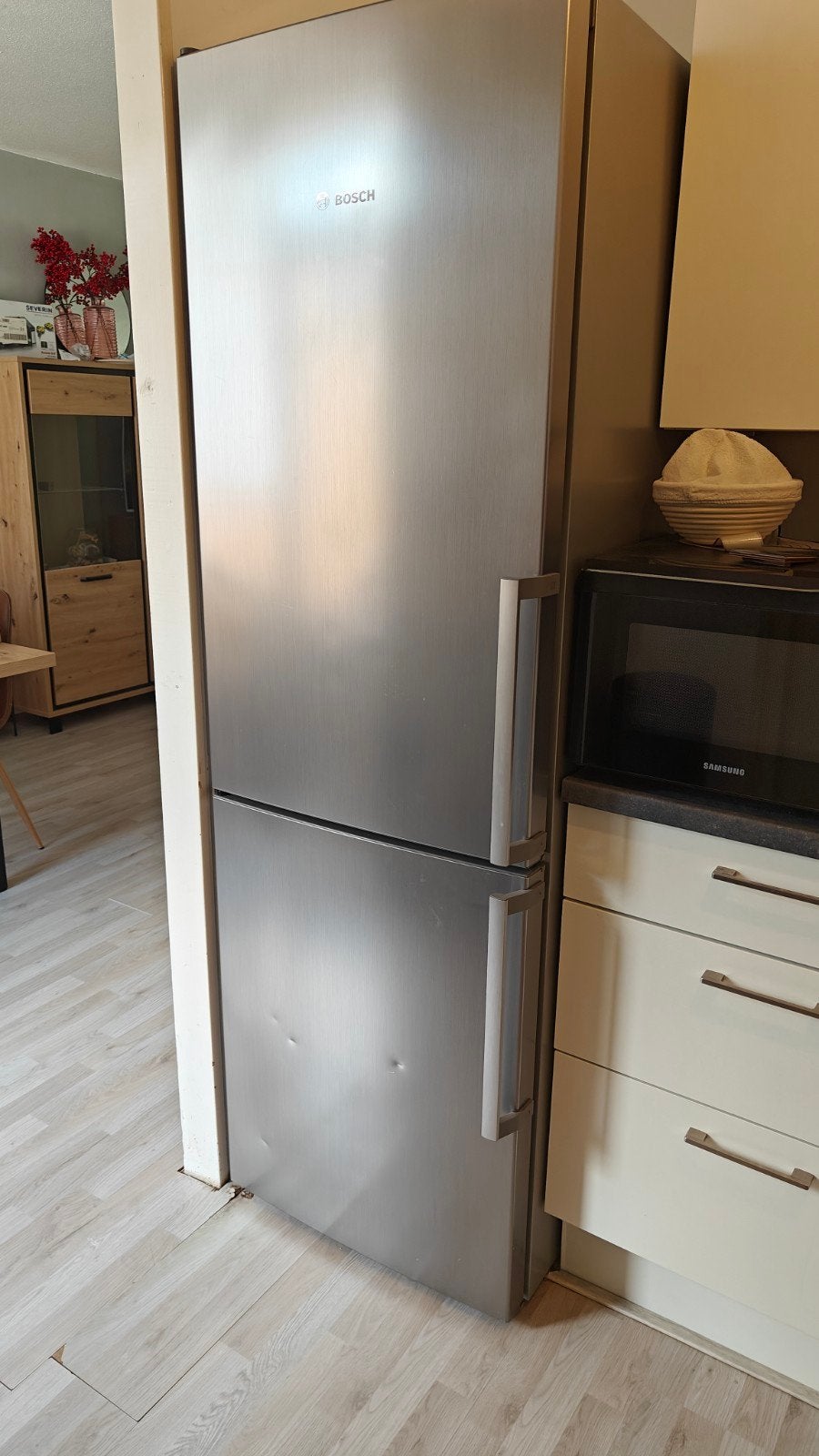 A+++ Bosch KGE366L4Q Koel-vriescombinatie - Zilver, Ophalen, Gebruikt, 200 liter of meer, 60 cm of meer