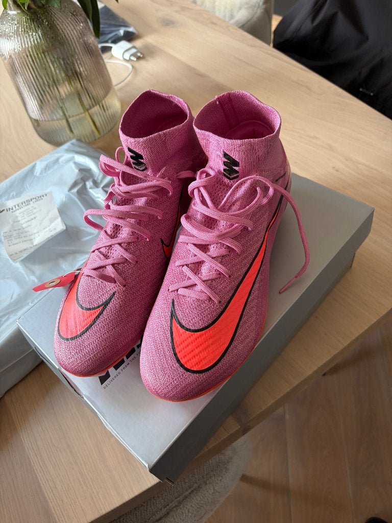 Nike Mercurial superfly 10, Sport en Fitness, Voetbal, Maat XS of kleiner, Schoenen, Nieuw, Ophalen of Verzenden
