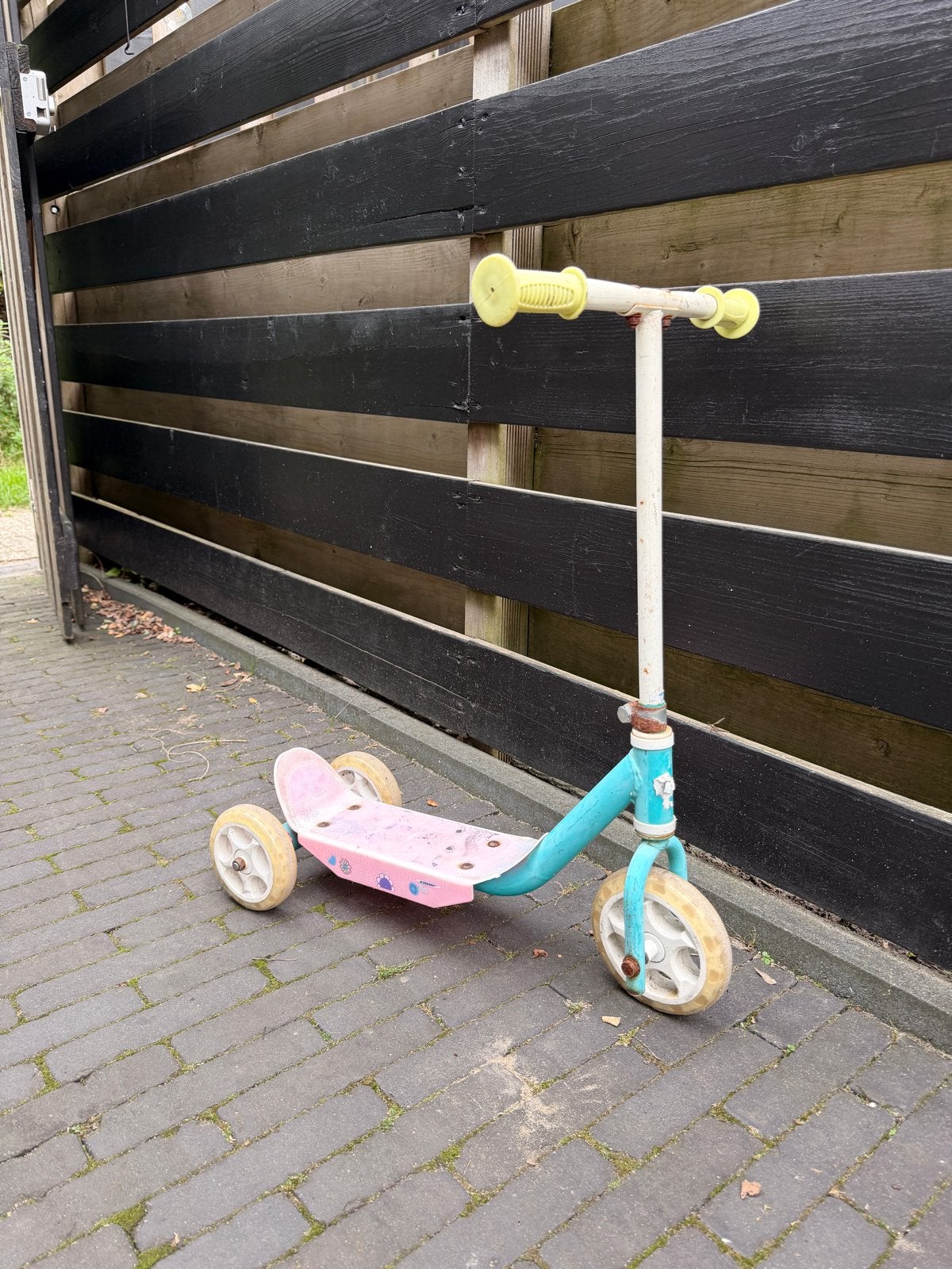 GRATIS: kinderstep, 3 wielen, Ophalen, Gebruikt, Gewone step