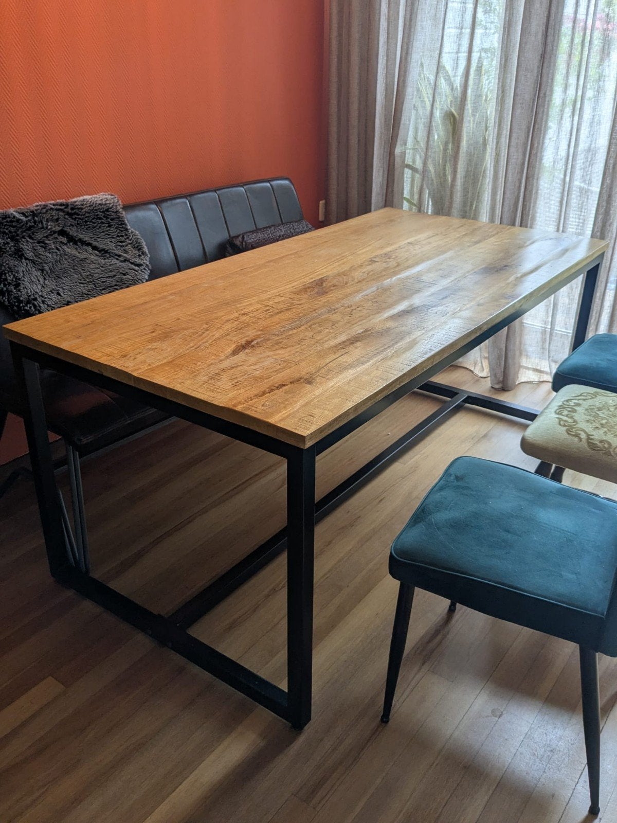 Mango tafel, Gebruikt, 50 tot 100 cm, 150 tot 200 cm, Vier personen
