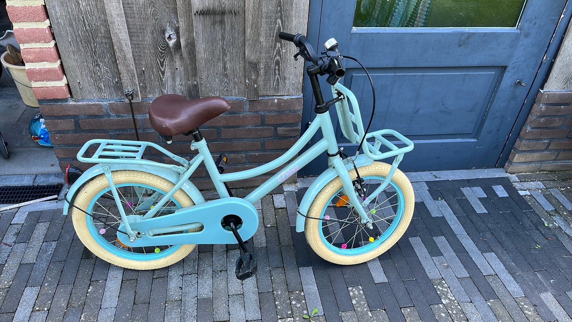 Kinderfiets diva 16 inch, Fietsen en Brommers, Ophalen, Zo goed als nieuw, 16 tot 20 inch