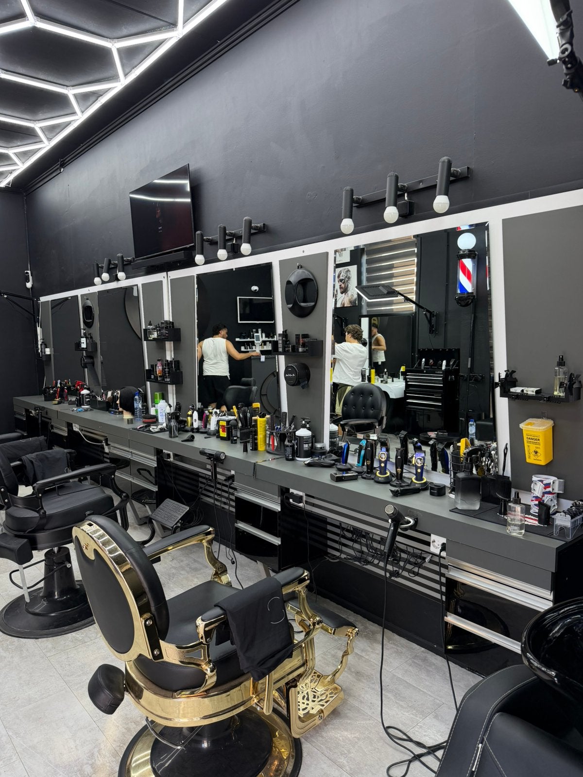 Barber meubels, Huis en Inrichting, Stoelen, Ophalen