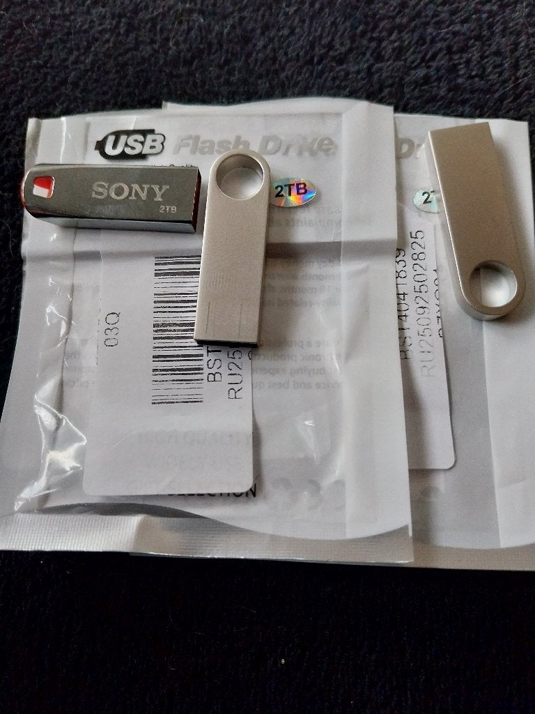 te koop usb sticks 2tb 10 euro per stuk, Ophalen of Verzenden, Zo goed als nieuw, Overige merken, 2 TB of meer