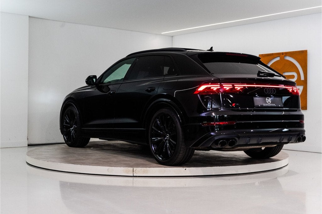 Audi Q8 60 TFSI E Quattro Competition 490PK | Pano | Kleppen, Auto's, Audi, Automaat, 12 maanden, Gebruikt, 2995 cc