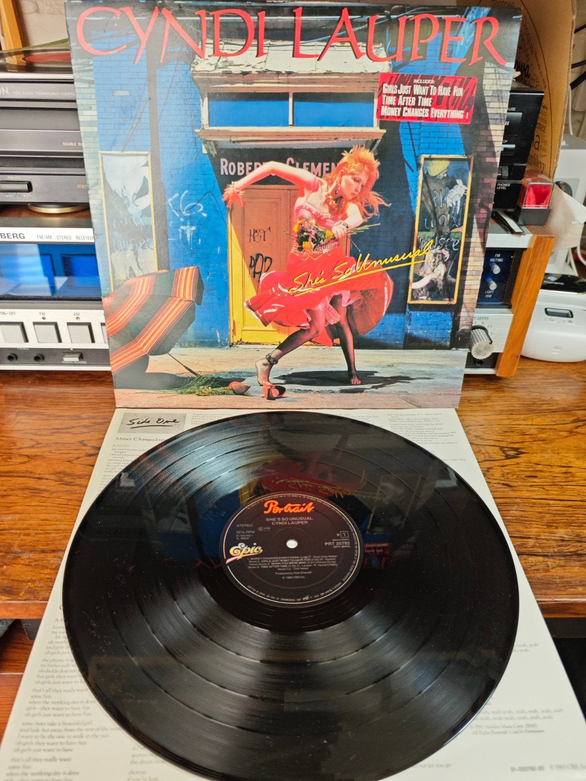 Cyndi Lauper - She's So Unusual LP (1983), Ophalen of Verzenden, Gebruikt, 12 inch, LP