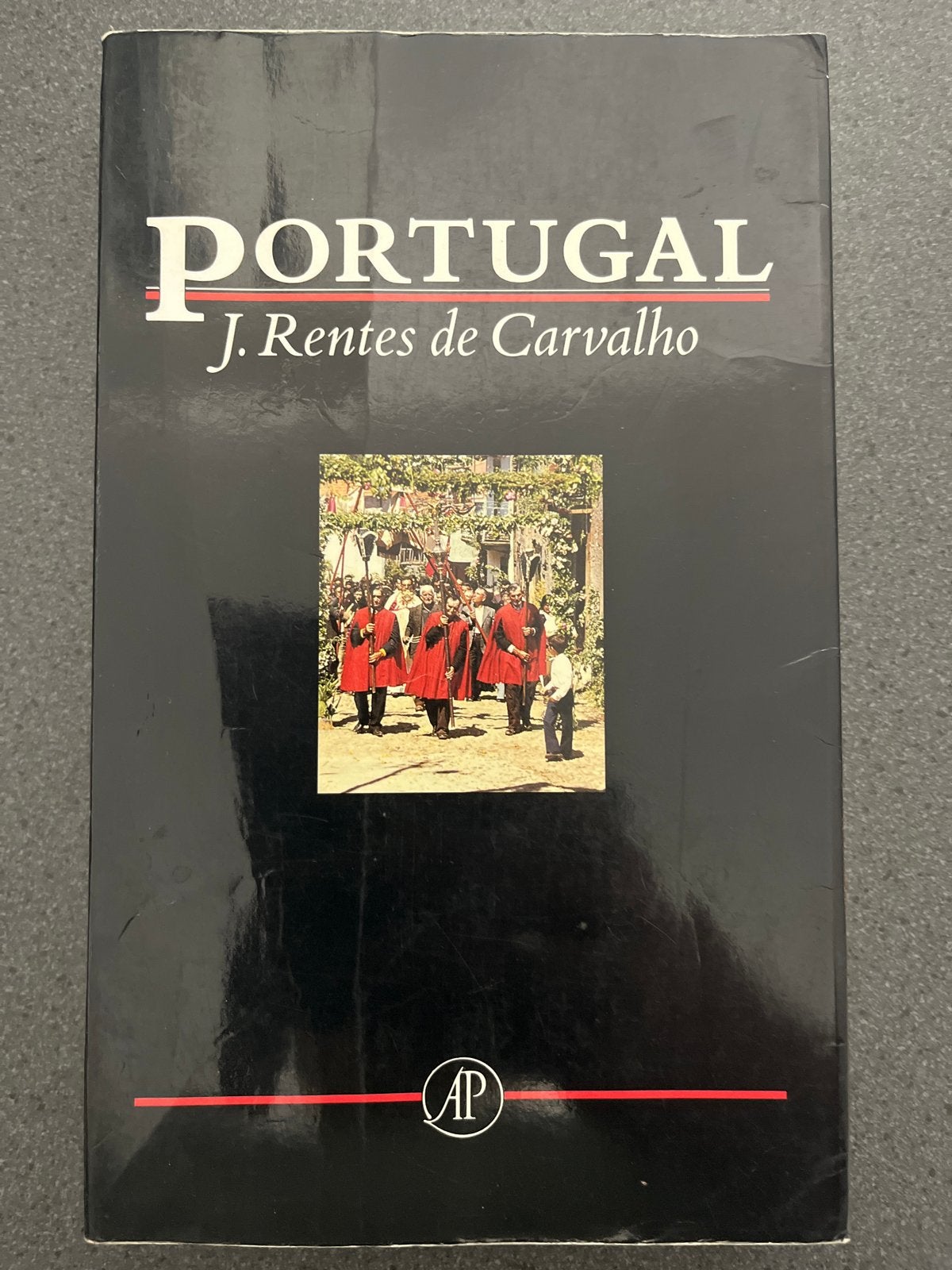 Portugal - J. Rentes de Carvalho (Reisgids), Boeken, Europa, Ophalen of Verzenden, Reisgids of -boek, Gelezen