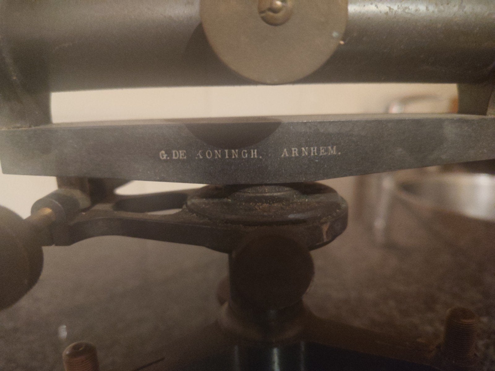 Antiek waterpasinstrument G. De Koningh, Arnhem, Ophalen