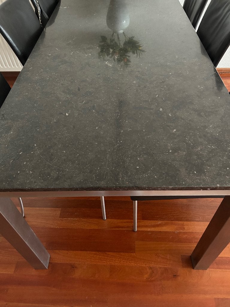 Foto 5 van Moderne eettafel