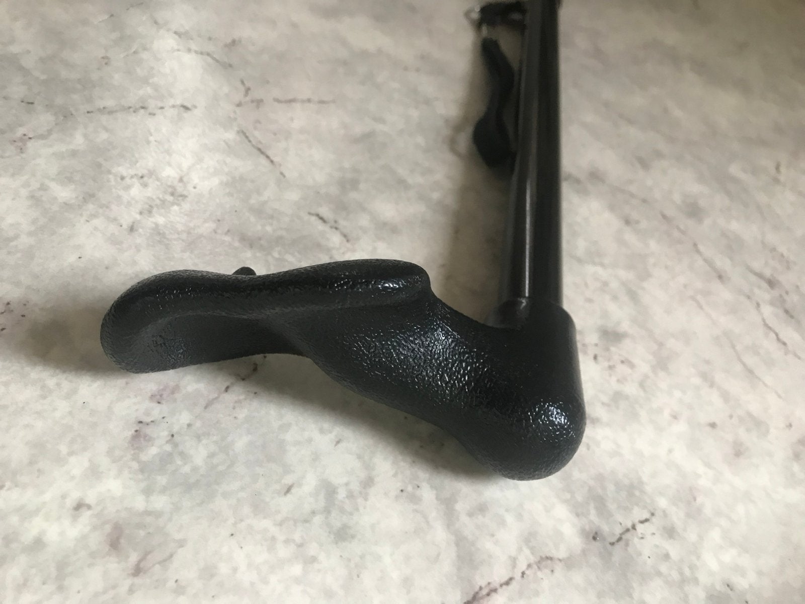 Te koop nieuwe degelijke wandelstok., Diversen, Wandelstokken, Ophalen of Verzenden, Nieuw