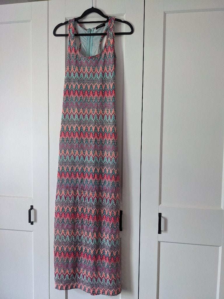 Hele mooie lange jurk, meerkleurig., Overige kleuren, Ophalen of Verzenden, Zo goed als nieuw, Maat 36 (S)