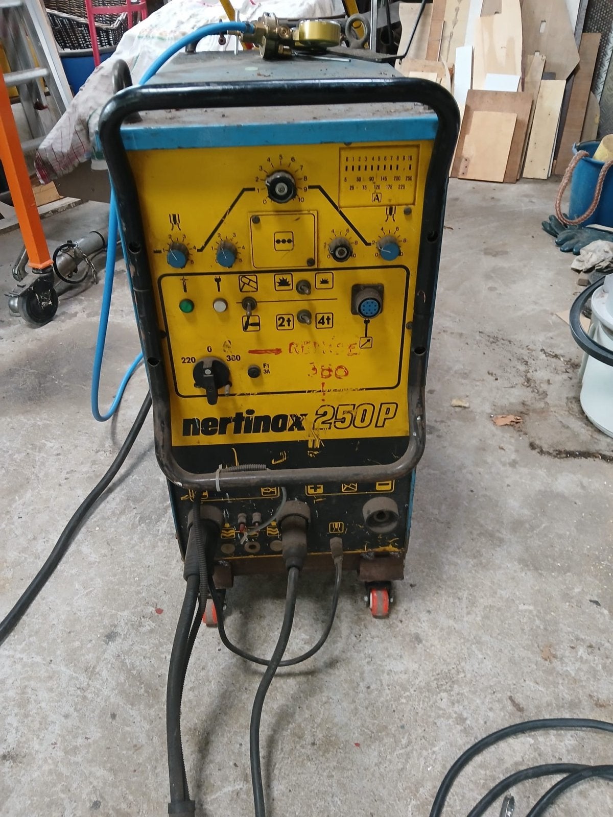Nertinox 250P TIG/elektroden Lasapparaat, Ophalen, Gebruikt, 250 ampère of meer, Co2
