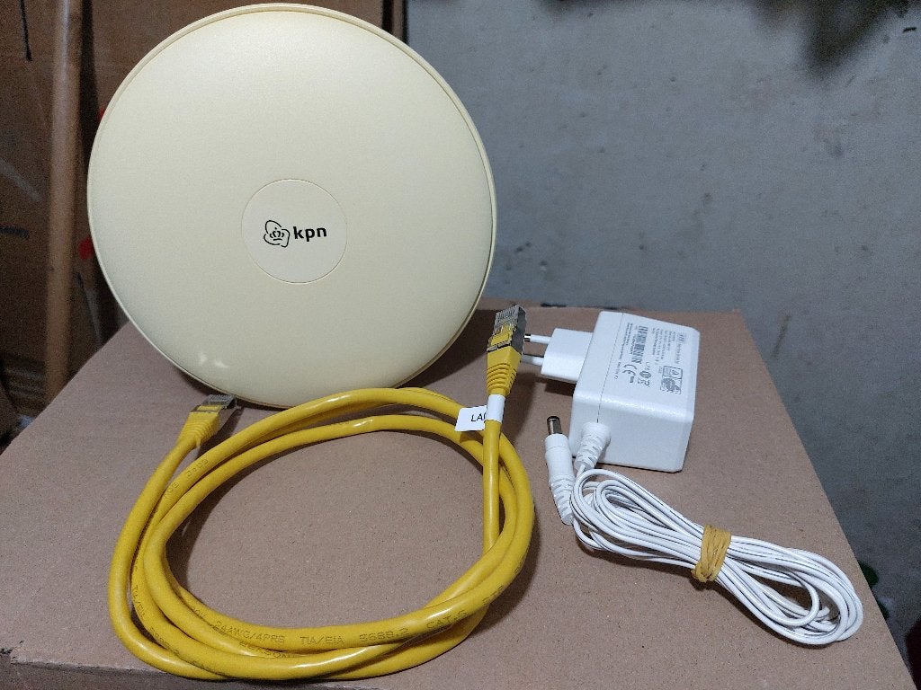 KPN SuperWifi versterker, Computers en Software, WiFi-versterkers, Ophalen of Verzenden, Zo goed als nieuw, KPN SuperWiFi