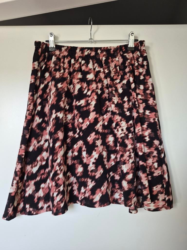 Roze zwarte A lijn rok met stretch. Maat M. Nieuw!, Kleding | Dames, Rokken, Maat 38/40 (M), Msch Copenhagen, Nieuw, Ophalen of Verzenden