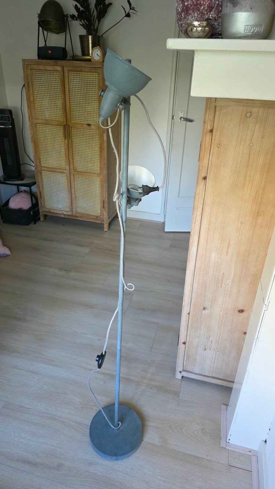 Industriële staande lamp, Ophalen, Zo goed als nieuw, 150 tot 200 cm