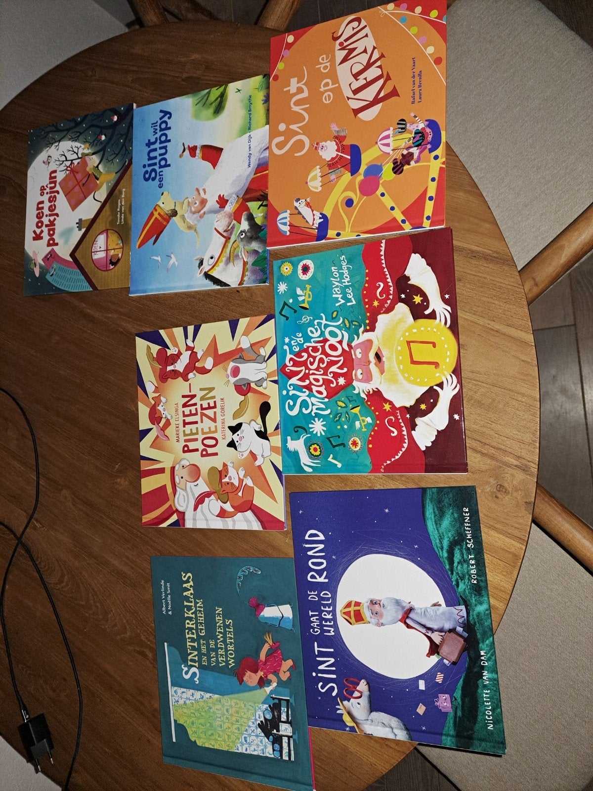 Sint boeken - Diverse Sinterklaasverhalen, Ophalen