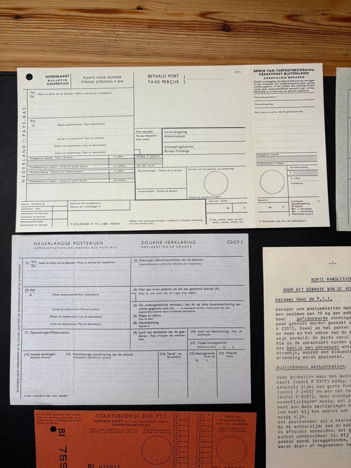 Diverse ongebruikte documenten/adreskaarten PTT (jaren 70), Ophalen of Verzenden, Zo goed als nieuw