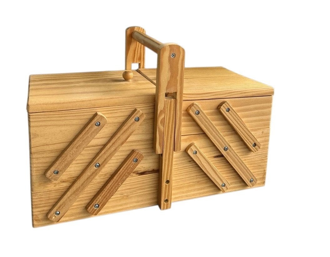 kleine houten naaidoos, Ophalen of Verzenden, Zo goed als nieuw, Overige typen