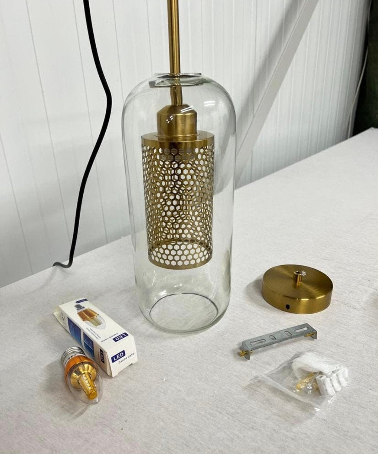 LED hanglamp Julieta Lungo industrieel goud + glas lantaarn, Huis en Inrichting, L, Nieuw, Glas, L