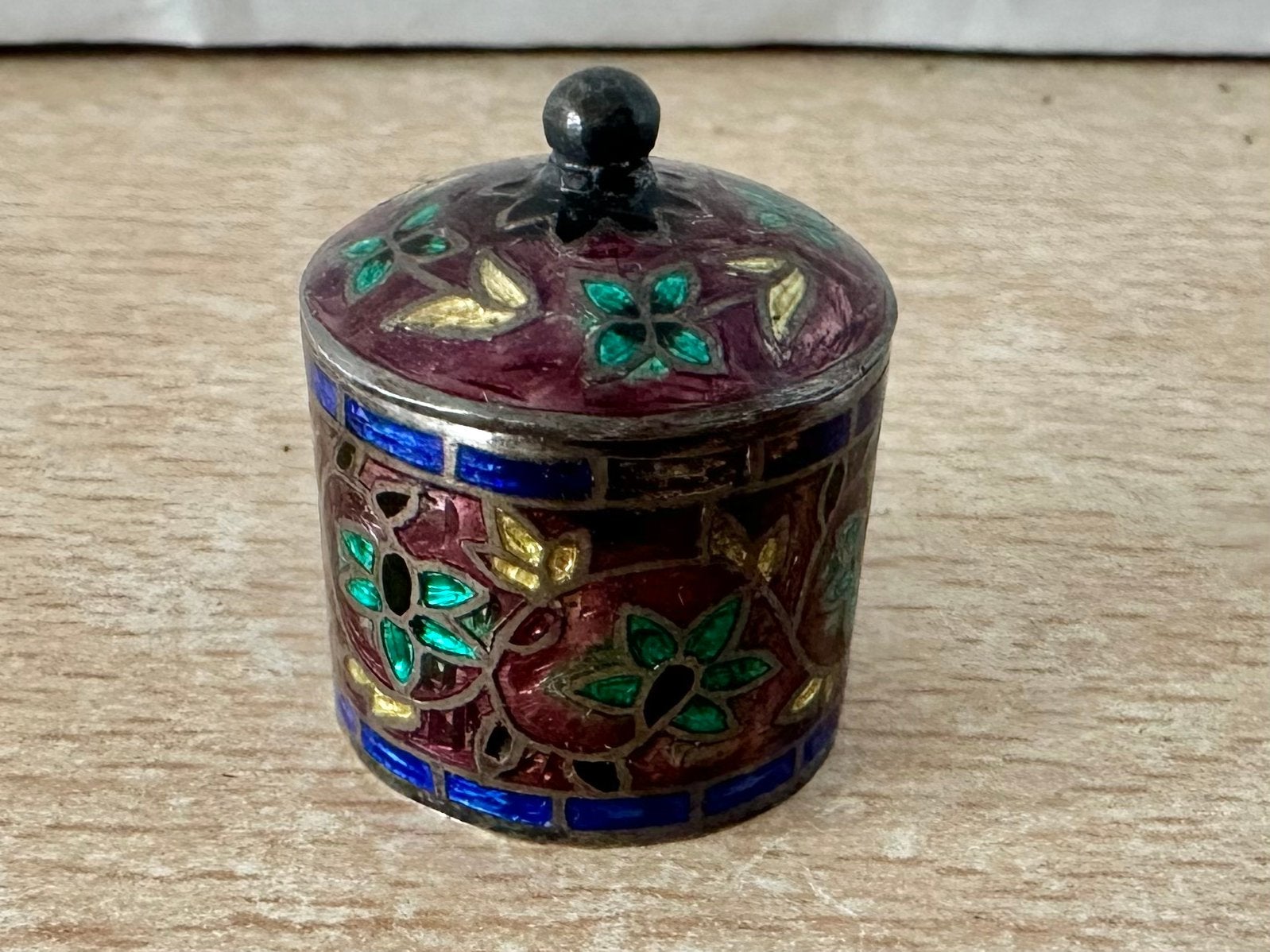 Antiek zilveren cloisonné pillendoosje, Antiek en Kunst, Ophalen of Verzenden, Zilver