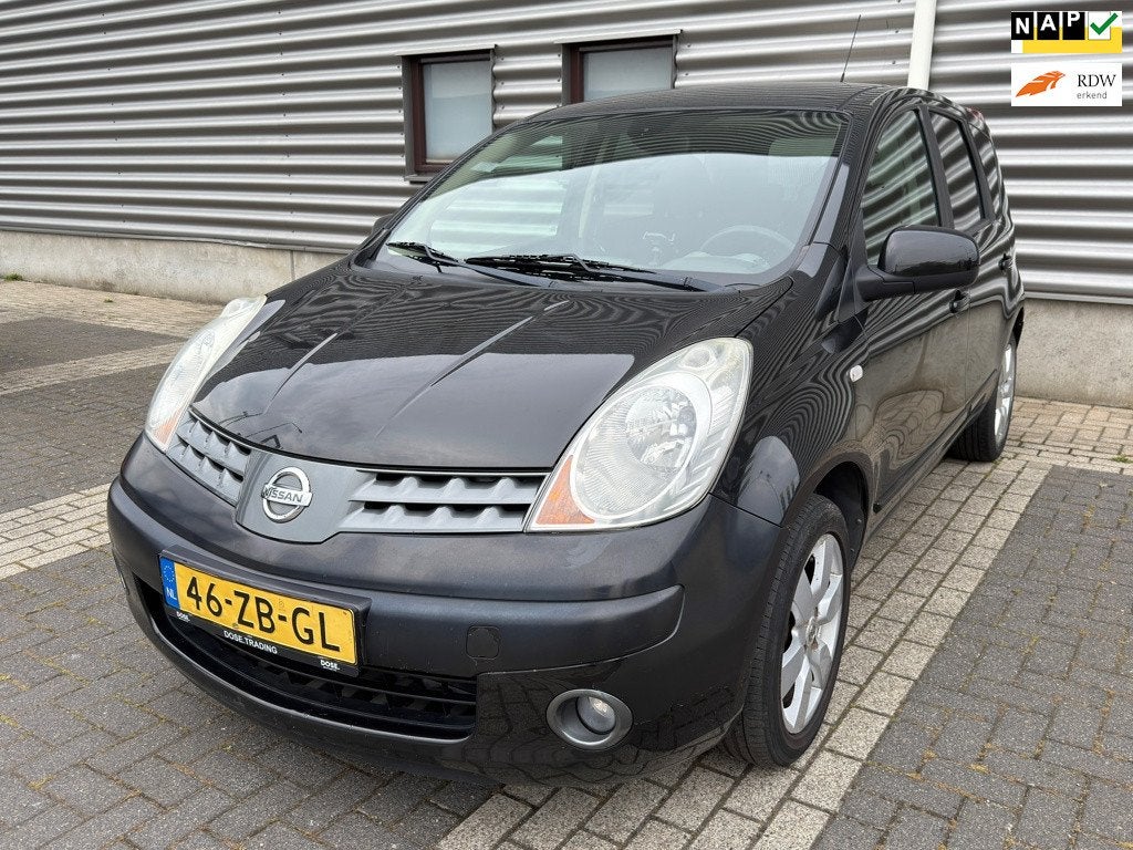 Nissan Note 1.6 Acenta, Voorwielaandrijving, Gebruikt, Zwart, 4 cilinders