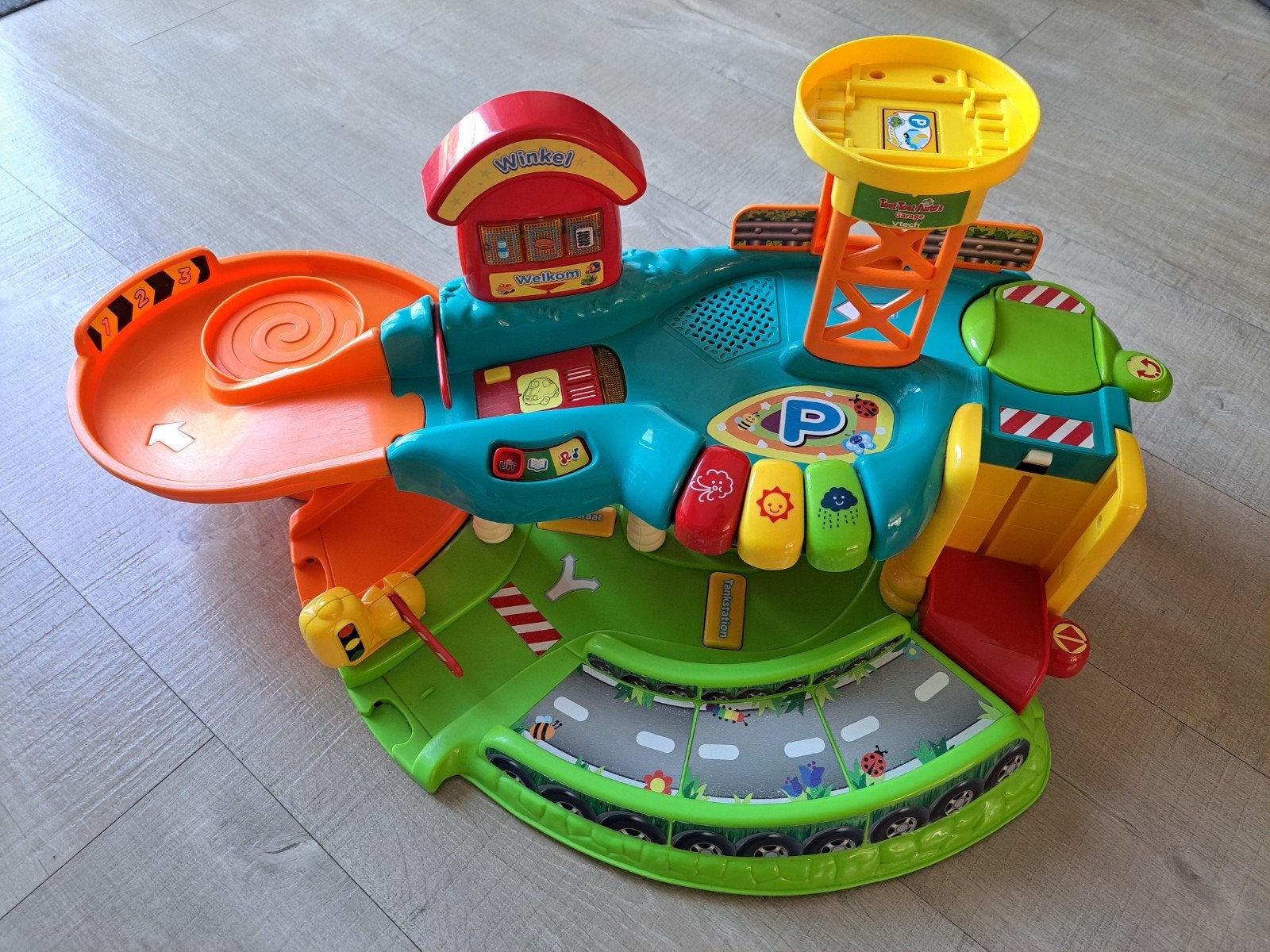 VTech Toet Toet Auto's Garage met Takelwagen, Ophalen, Gebruikt