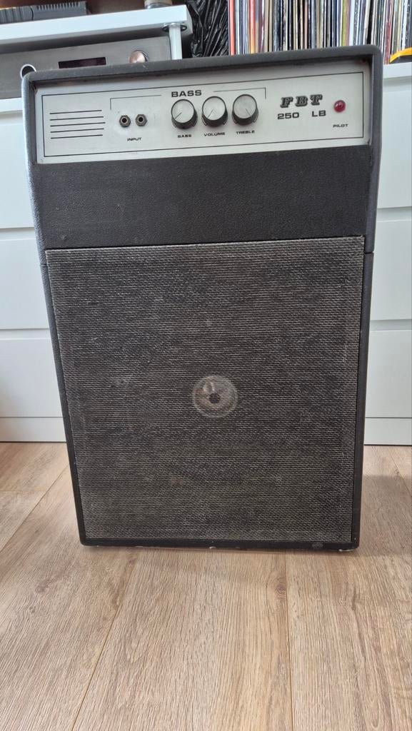 point-to-point 20 W buizenversterker FBT 250 LB, Ophalen, Gebruikt, Minder dan 50 watt