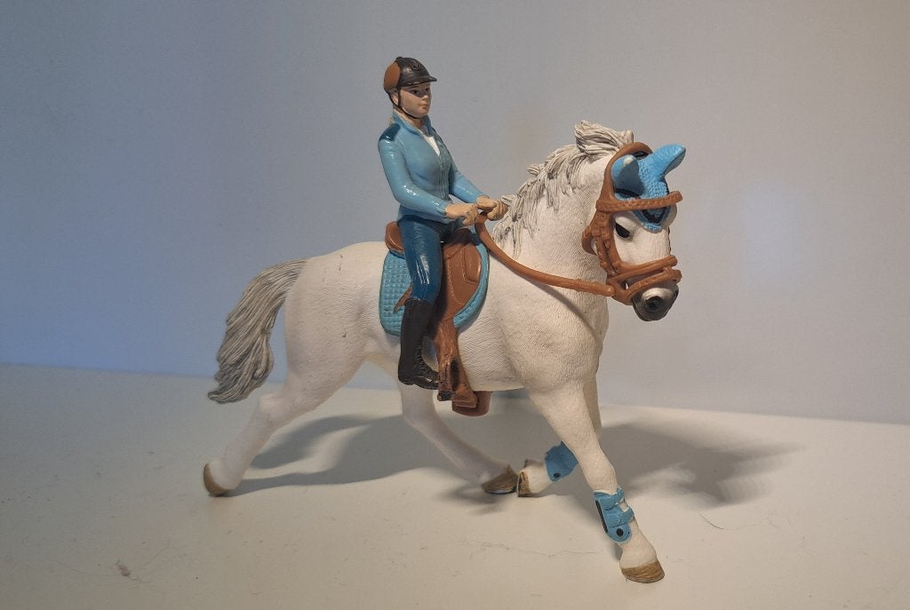 Schleich wedstrijdamazone 42111 (2014), Ophalen, Gebruikt