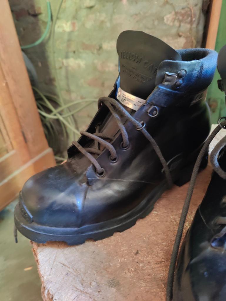 Yellow Cab Siberian shower Y 511, Kleding | Heren, Schoenen, Zo goed als nieuw, Boots, Zwart, Ophalen of Verzenden