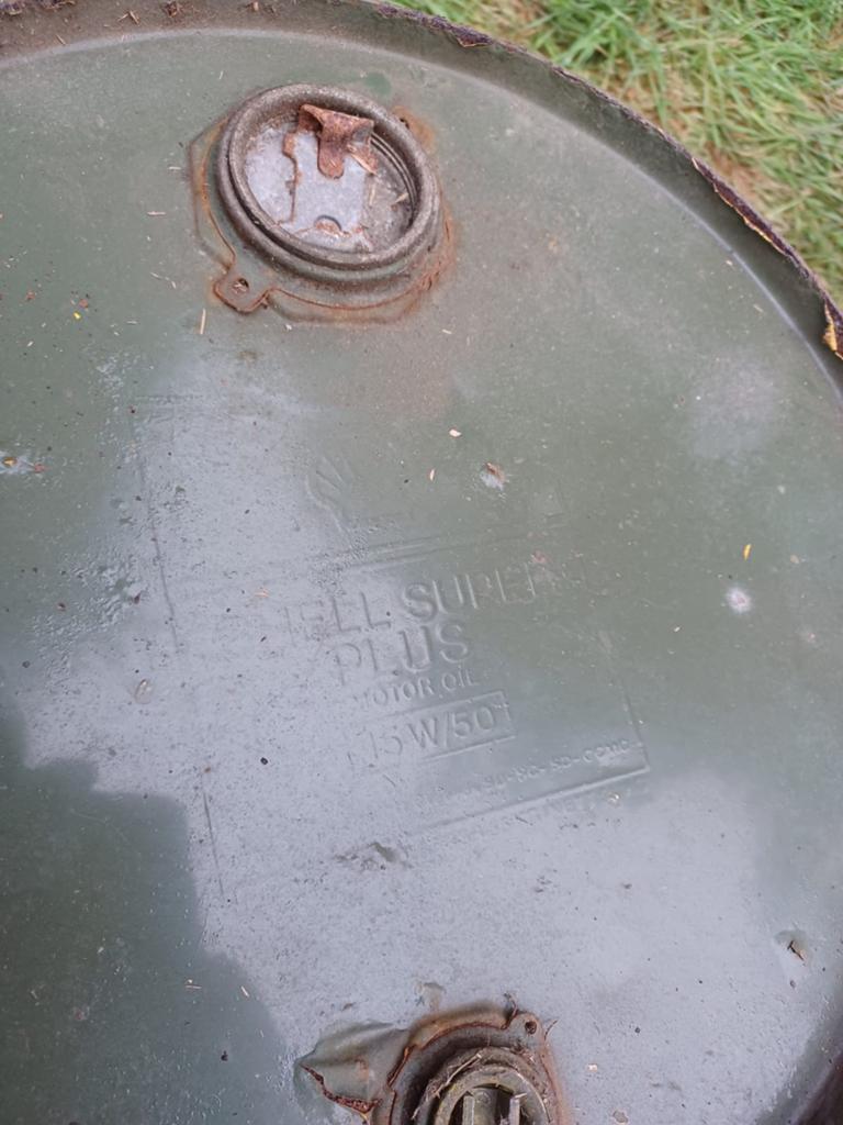 CURIOSA NOSTALGIE SLEE VATEN OLIEDRUM BORDERRAND INDUSTRIEEL, Ophalen