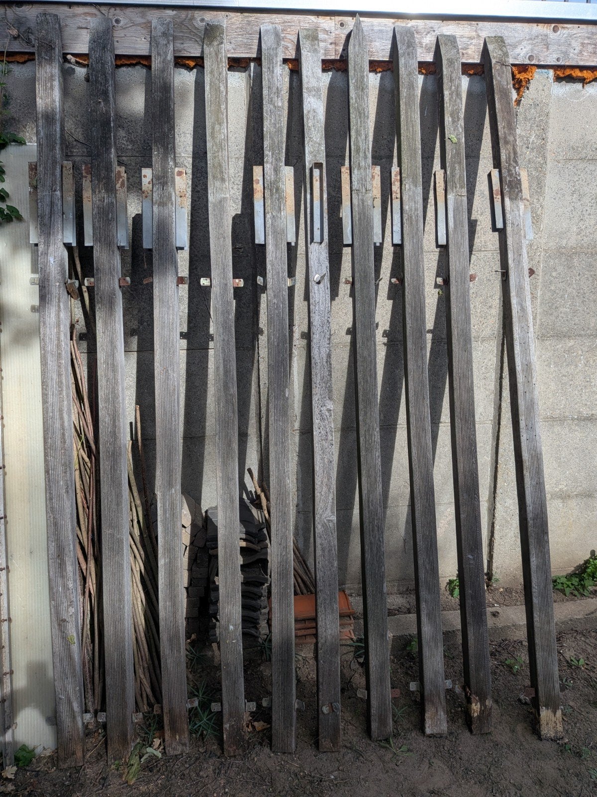 Gebruikte houten palen voor diverse projecten, Tuin en Terras, Ophalen, Gebruikt, 250 cm of meer, Palen